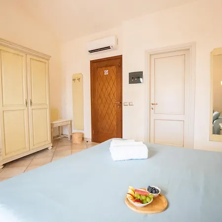 Hotel Daniel